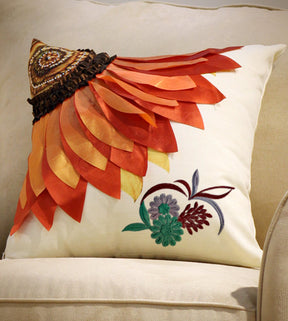 Meticulously Fashioned Flower Quilting Embroidery Design