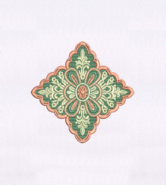 Delicately Symmetrical Quilting Embroidery Design